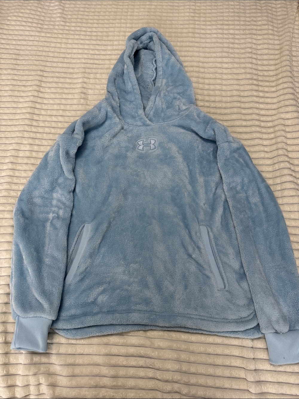 Under Armour Men's Plush Pullover Hoodie in Light Blue